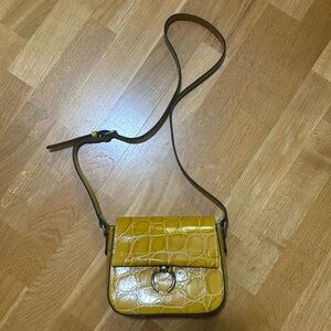 Croco embossed mustard cross body bag